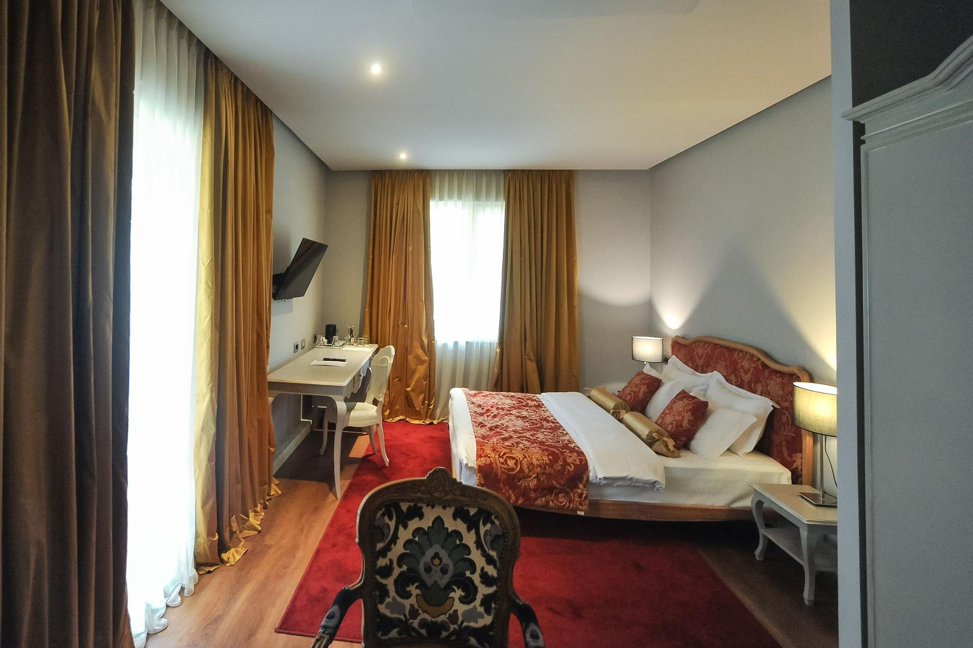 Classic Hotel Tirana Zewnętrze zdjęcie