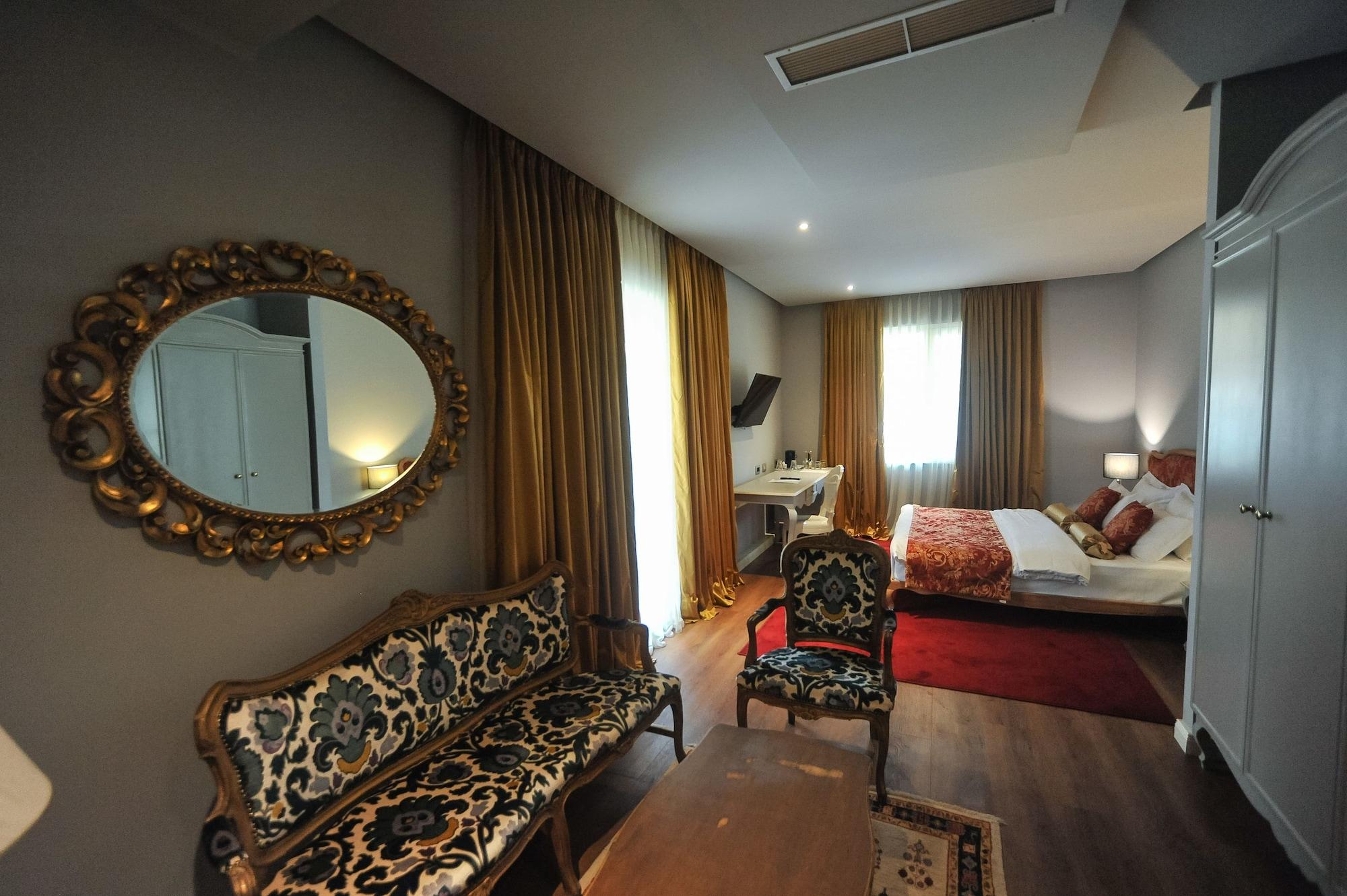 Classic Hotel Tirana Zewnętrze zdjęcie