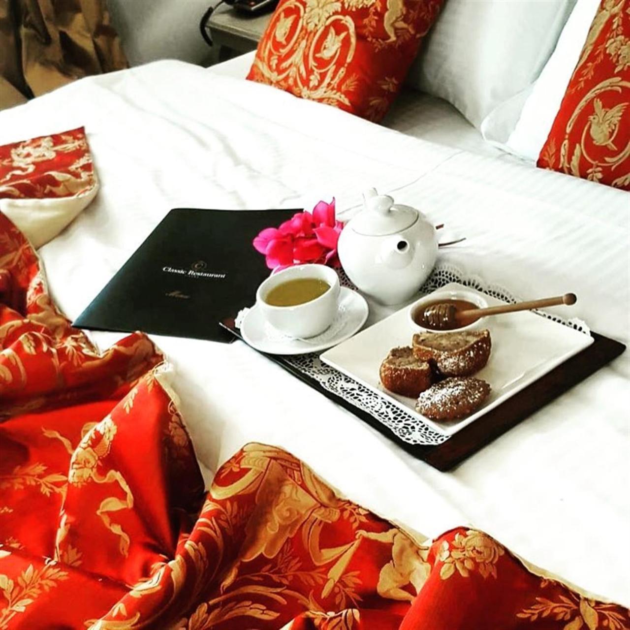 Classic Hotel Tirana Zewnętrze zdjęcie